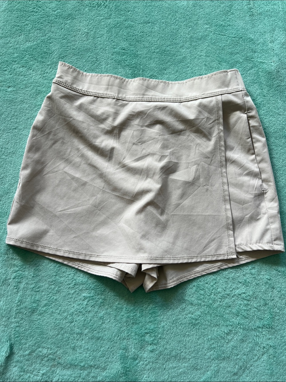 32 Degrees Girls Light Beige Wrap-Front Athletic Skort